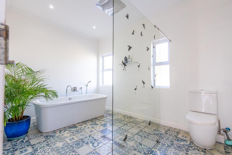 4 Bedroom Property for Sale in Myburgh Park Western Cape